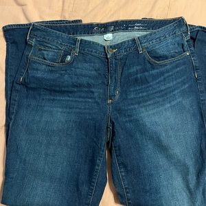 Women’s Eddie Bauer Curvy bootcut jeans, size 18